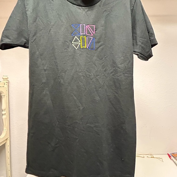 Jerzees black tee shirt - Picture 3 of 5